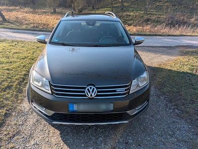 Braun Gebraucht 2013 VW Passat Kombi | 8.888 € (Fairer Preis)