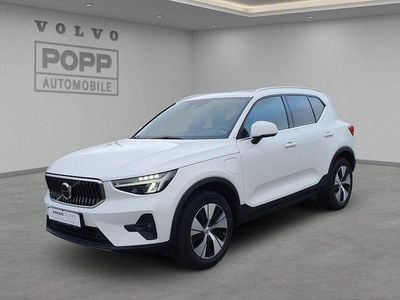 Gebraucht Volvo XC40 Plus 262 PS (192 kW) 2022 Crystal white / metallic SUV