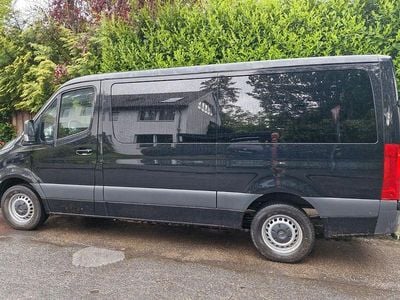 Gebraucht Mercedes Sprinter 150 PS (110 kW) 2023 Schwarz Van