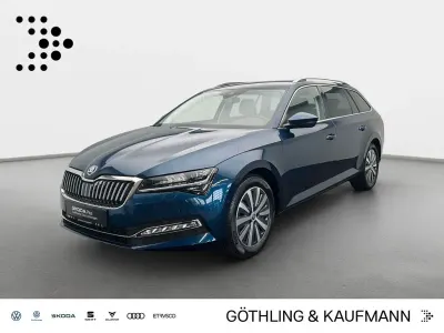 Usata Skoda Superb Style 200 CV (147 kW) 2023 Blu Station wagon