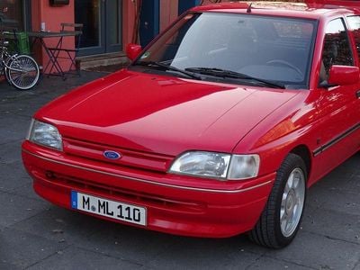 Gebraucht Ford Escort 60 PS (44 kW) 1992 Rot Limousine