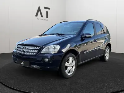 Gebraucht Mercedes ML320 224 PS (164 kW) 2006 Blau SUV