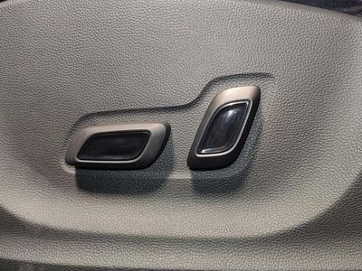 Neu MG ZS Luxury 106 PS (77 kW) 2025 Comoblau metallic SUV