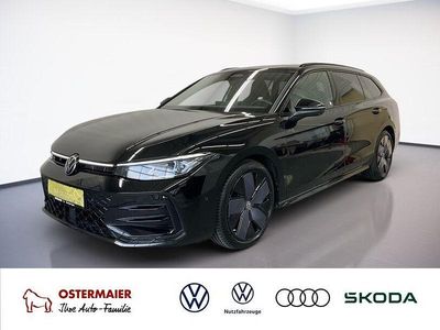 Gebraucht VW Passat R-line 193 PS (141 kW) 2024 Grenadillschwarz metallic Kombi
