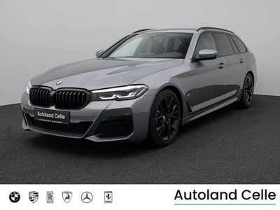 Skyscraper grau c4wschwarz Gebraucht 2022 BMW 530 M Sport Limousine | 39.999 € (Guter Preis)