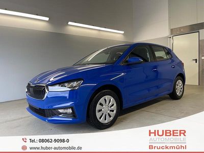 Neu Skoda Fabia Selection 95 PS (69 kW) 2025 [k4k4] energy blau Limousine