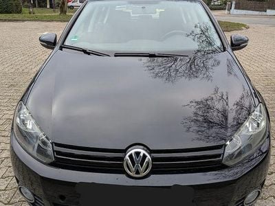 Second-hand VW Golf VI Trendline 102 CP (75 kW) 2009 Negru Hatchback