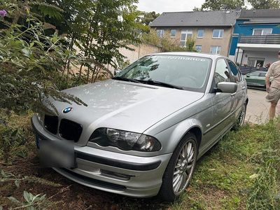 BMW 325