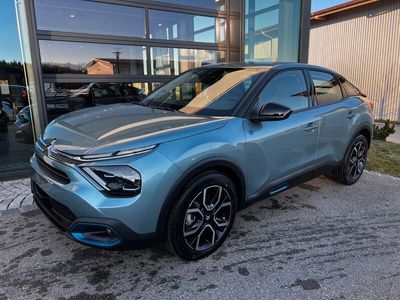 Blau Gebraucht 2024 Citroën e-C4 Feel Limousine | 25.990 € (Etwas zu teuer)