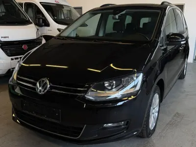 Gebraucht VW Sharan Comfortline 150 PS (110 kW) 2019 Schwarz Van / Kleinbus