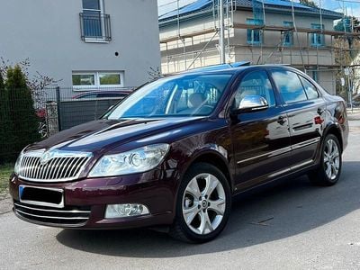 Gebraucht Skoda Octavia 160 PS (117 kW) 2011 Rot Kombi