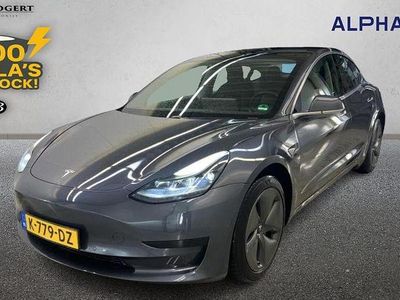 Grau Gebraucht 2020 Tesla Model 3 Standard Range Limousine | 17.900 € (Fairer Preis)