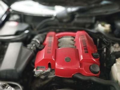 Second-hand Mercedes E320 Avantgarde 280 CP (205 kW) 2000 Negru Berlinǎ