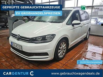 Gebraucht VW Touran Comfortline 150 PS (110 kW) 2021 Pure white Van / Kleinbus