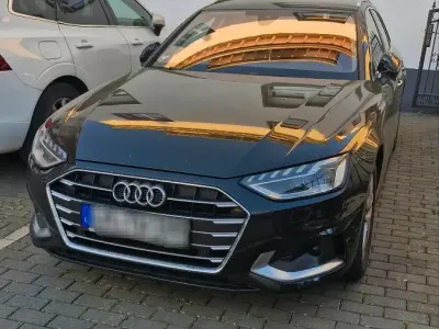 Usata Audi A4 Comfort 136 CV (100 kW) 2020 Nero Station wagon