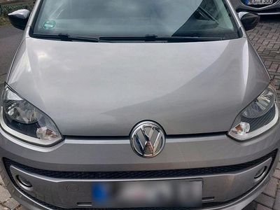 Second-hand VW up! 2015 Argintiu Hatchback