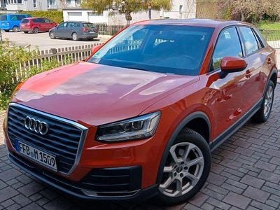 Gebraucht Audi Q2 Design 116 PS (85 kW) 2017 Orange SUV