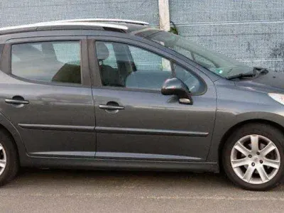 Gebraucht Peugeot 207 Sport 109 PS (80 kW) 2008 Grau Kombi