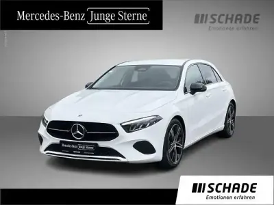 Używany Mercedes A180 Progressive 136 KM (100 kW) 2025 Biały Sedan/Limuzyna