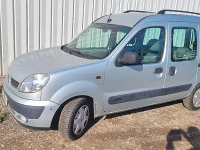 Occasion Renault Kangoo Expression 95 ch (69 kW) 2003 Argent Monospace