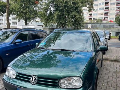 VW Golf IV