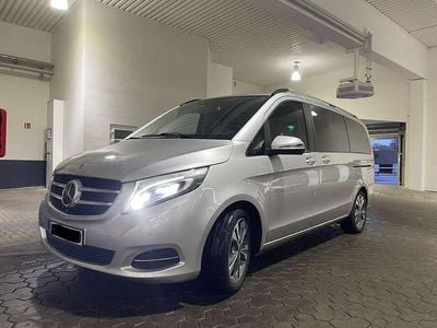 Gebraucht Mercedes V220 163 PS (119 kW) 2018 Van / Kleinbus