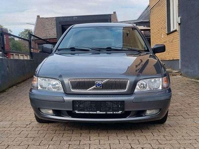 Gebraucht Volvo S40 Comfort 136 PS (100 kW) 2001 Grau Limousine
