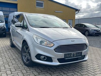 Gebraucht Ford S-MAX Business Edition 150 PS (110 kW) 2018 Silber Van / Kleinbus