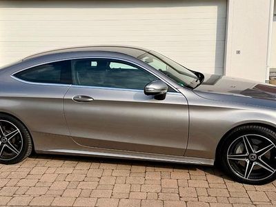 Usata Mercedes C300 258 CV (189 kW) 2019 Coupé
