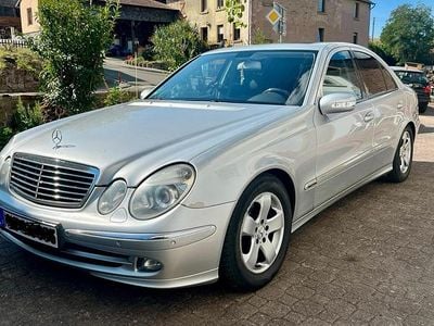 Mercedes E280