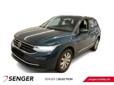 Używany VW Tiguan Active 150 KM (110 kW) 2022 Niebieski SUV
