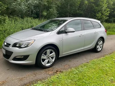 Gebraucht Opel Astra 136 PS (100 kW) 2016 Silber Kombi
