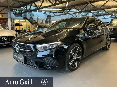 Gebraucht Mercedes A180 Progressive 136 PS (100 kW) 2026 Unilack nachtschwarz Limousine