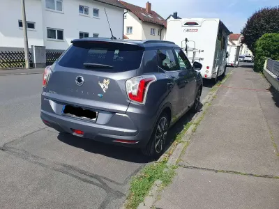 Gebraucht SsangYong Tivoli Sapphire 116 PS (85 kW) 2017 Grau SUV