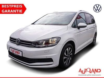 Weiß Gebraucht 2022 VW Touran Active Van / Kleinbus | 25.490 € (Fairer Preis)
