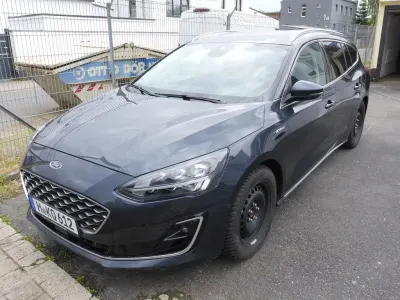 Gebraucht Ford Focus Vignale 150 PS (110 kW) 2020 Blau Limousine
