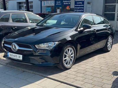 Gebraucht Mercedes CLA180 Shooting Brake 150 PS (110 kW) 2023 Schwarz Kombi