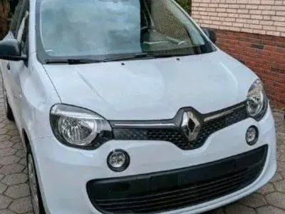 Gebraucht Renault Twingo Life 70 PS (51 kW) 2016 Weiß Kleinwagen
