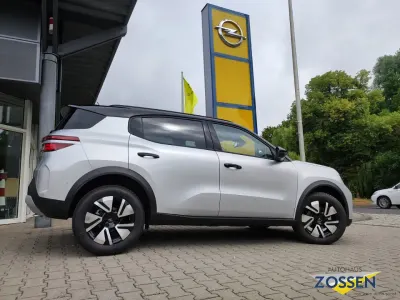 Neu Opel Frontera Ultimate 145 PS (106 kW) 2026 Silber SUV