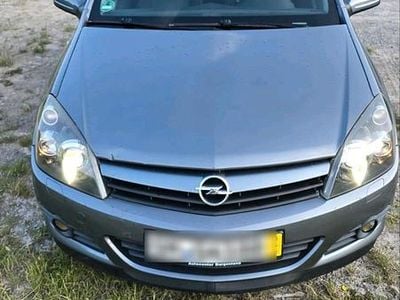 Opel Astra GTC
