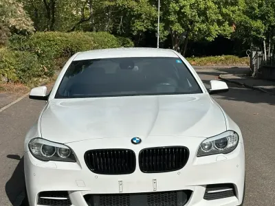 Gebraucht BMW M550 381 PS (280 kW) 2012 Limousine
