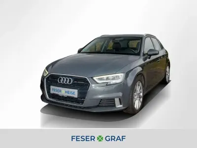 Gebraucht Audi A3 Sport 116 PS (85 kW) 2019 Nanograu metallic Limousine