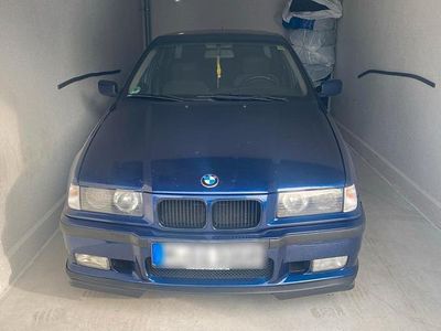 Gebraucht BMW 325 192 PS (141 kW) 1990 Blau Limousine