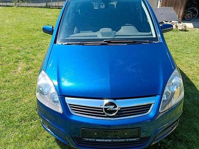 Second-hand Opel Zafira 105 CP (77 kW) 2007 Albastru Monovolum