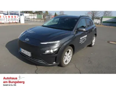 Gebraucht Hyundai Kona Edition 30+ 100 kW (136 PS) 2022 Grau SUV
