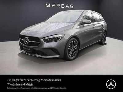 Gebraucht Mercedes B180 Advanced 136 PS (100 kW) 2024 Mountain grau Van / Kleinbus
