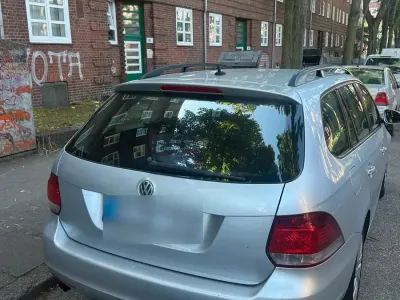 Gebraucht VW Golf VI 105 PS (77 kW) 2011 Silber Kleinwagen