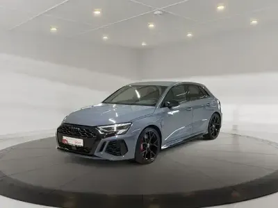 Usata Audi RS3 Sportback Ambiente 400 CV (294 kW) 2023 Grigio Utilitaria