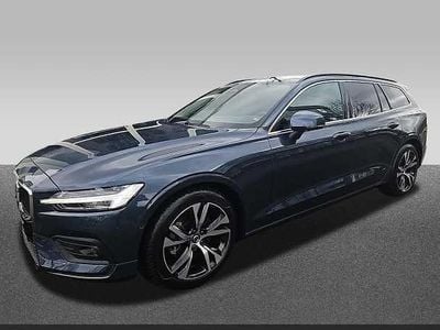 Gebraucht Volvo V60 145 PS (106 kW) 2025 Kombi