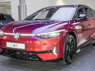 Neu VW ID.7 GTX 250 kW (340 PS) 2026 Rot Kombi